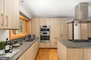 6546 Marlo Dr, Falls Church, VA 22042 - Photo 20