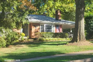 8422 Georgian Way, Annandale, VA 22003 - Photo 64