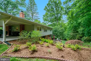 8422 Georgian Way, Annandale, VA 22003 - Photo 60