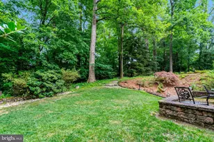 8422 Georgian Way, Annandale, VA 22003 - Photo 2
