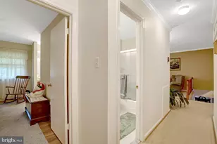 8422 Georgian Way, Annandale, VA 22003 - Photo 48