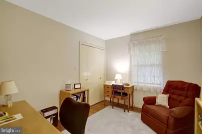 8422 Georgian Way, Annandale, VA 22003 - Photo 10
