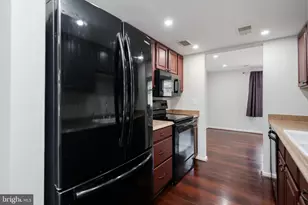 6324 Lightburn Ct, Centreville, VA 20121 - Photo 12