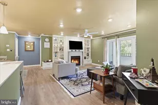 7703 Lafayette Forest Dr, Annandale, VA 22003 - Photo 8