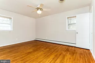 2271 Providence St, Falls Church, VA 22043 - Photo 8