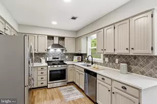 3563 Armfield Farm Dr, Chantilly, VA 20151 - Photo 10