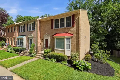 9032 Rosewall Court, Springfield, VA 22152 - Photo 4