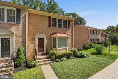9032 Rosewall Court, Springfield, VA 22152 - Photo 2
