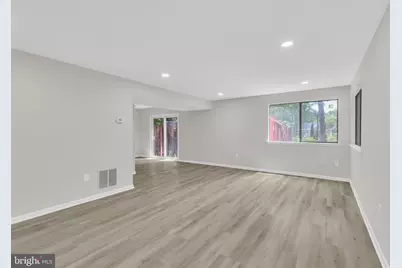 10669 Spring Oak Court, Burke, VA 22015 - Photo 6
