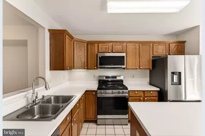 13157 Kidwell Field Road, Herndon, VA 20171 - Photo 16