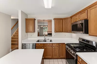 13157 Kidwell Field Road, Herndon, VA 20171 - Photo 18