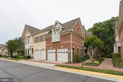 12810 Falcon Wood Place, Fairfax, VA 22033 - Photo 2