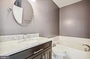 6533 Grange Ln, Alexandria, VA 22315 - Photo 18
