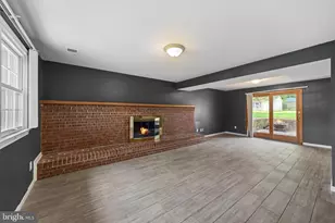 905 Carole Ct SE, Vienna, VA 22180 - Photo 26
