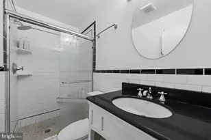 905 Carole Ct SE, Vienna, VA 22180 - Photo 20
