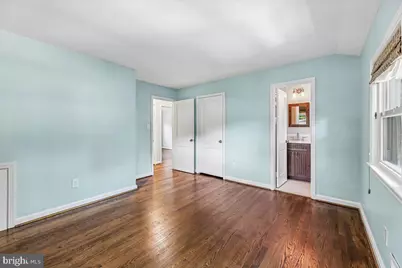 8109 Bainbridge Road, Alexandria, VA 22308 - Photo 12