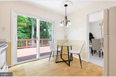 7211 Ashview Drive, Springfield, VA 22153 - Photo 8
