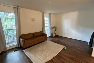 7315 Byeforde Ct, Springfield, VA 22150 - Photo 4