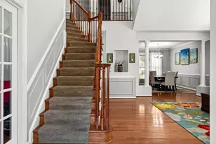 6251 Rolling Spring Ct, Springfield, VA 22152 - Photo 4