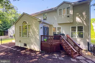 6251 Rolling Spring Ct, Springfield, VA 22152 - Photo 52