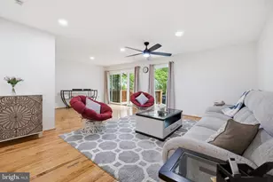 3131 Guysborough Dr, Fairfax, VA 22031 - Photo 24