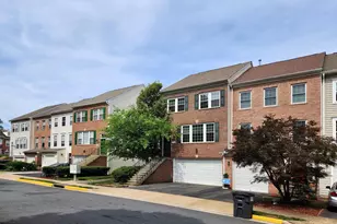13906 Gothic Dr, Centreville, VA 20121 - Photo 52