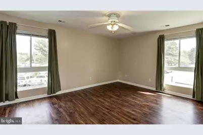 515 Florida Avenue #102, Herndon, VA 20170 - Photo 14