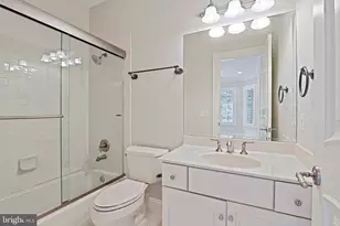 903 Douglass Dr, McLean, VA 22101 - Photo 62