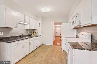 6571 Snowbell Lane, Falls Church, VA 22042 - Photo 10