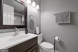 10208 Ashbrooke Ct, Oakton, VA 22124 - Photo 18
