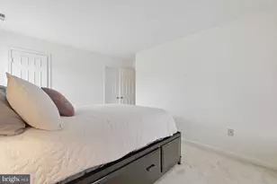 10208 Ashbrooke Ct, Oakton, VA 22124 - Photo 36