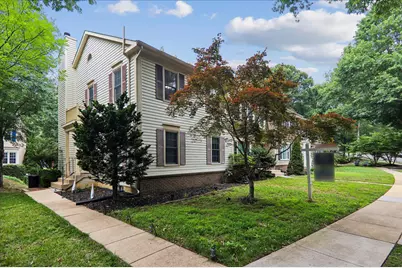 7408 Spring Tree Drive, Springfield, VA 22153 - Photo 2