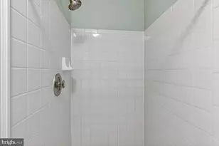 7590 Aspenpark Rd, Lorton, VA 22079 - Photo 18