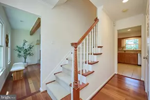 5631 Fort Corloran Dr, Burke, VA 22015 - Photo 6