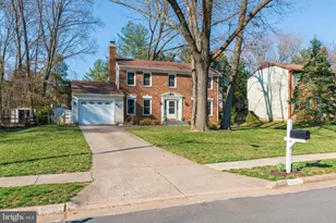 5631 Fort Corloran Dr, Burke, VA 22015 - Photo 1