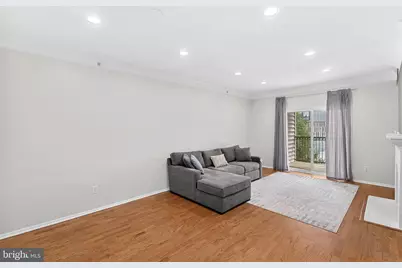 1521 Spring Gate Drive #10406, McLean, VA 22102 - Photo 4