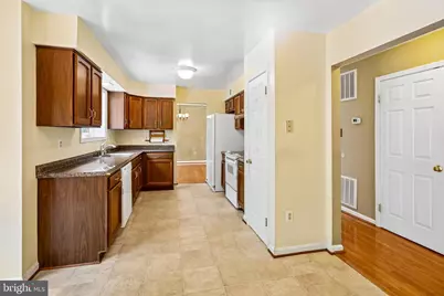 15204 General Stevens Court, Chantilly, VA 20151 - Photo 8