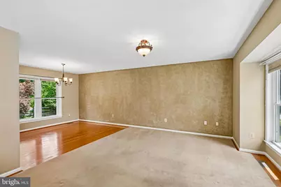15204 General Stevens Court, Chantilly, VA 20151 - Photo 4