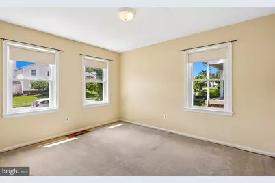 15204 General Stevens Court, Chantilly, VA 20151 - Photo 14