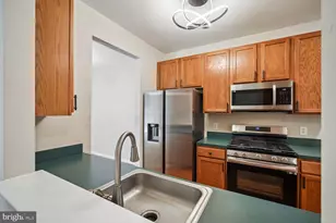 6505 Grange, Alexandria, VA 22315 - Photo 16