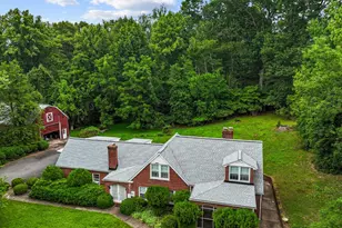 10622 Vale Rd, Oakton, VA 22124 - Photo 6