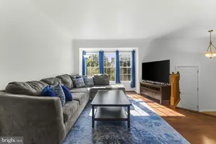 14519 Sully Lake Ct, Centreville, VA 20120 - Photo 10