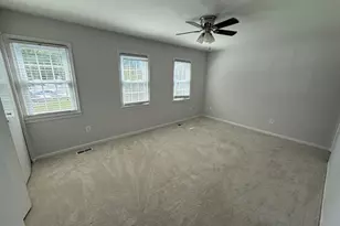 2430 Windbreak Dr, Alexandria, VA 22306 - Photo 20