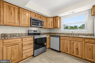 5013 Americana Drive, Annandale, VA 22003 - Photo 12