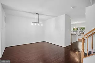 6610 Hunter Creek Ln, Alexandria, VA 22315 - Photo 8