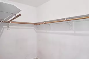 6610 Hunter Creek Ln, Alexandria, VA 22315 - Photo 16