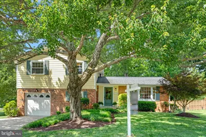 5306 Stonington Drive, Fairfax, VA 22032 - Photo 2