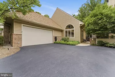 1608 Woodstock Lane, Reston, VA 20194 - Photo 2