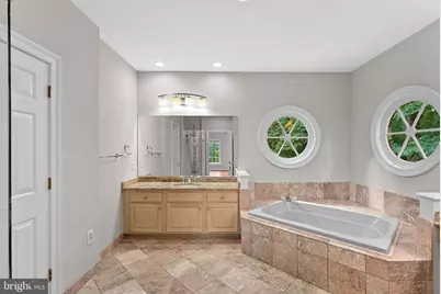 190 Falcon Ridge Road, Great Falls, VA 22066 - Photo 38
