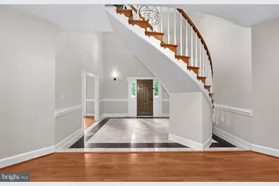 190 Falcon Ridge Road, Great Falls, VA 22066 - Photo 4